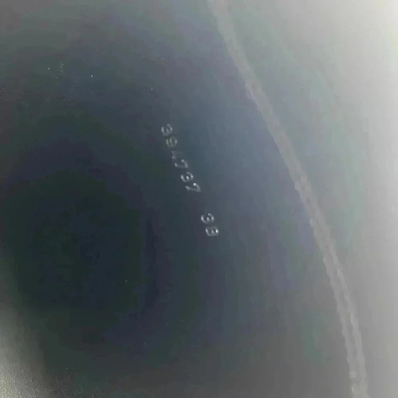 ALEXANDER McQUEEN Black Leather Metal Stud Detail Round-Toe Knee Boots 38 New* - Picture 15 of 16